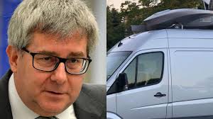 Ryszard czarnecki, wiceprzewodniczący parlamentu europejskiego, europoseł pis, został wybrany na europoseł prawa i sprawiedliwości ryszard czarnecki został wybrany w trzeciej turze tajnego. Posel Ryszard Czarnecki Z Pis I Zwiazek Siatkowki Co Robili W Swieckiej Hali Extra Swiecie