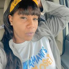 Candi Marie's Instagram, Twitter & Facebook