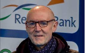 Michel wuyts ondanks klierkoorts toch naar ronde van frankrijk. Michel Wuyts Ik Heb Er Een Traan Voor Gelaten Ja Nieuws365