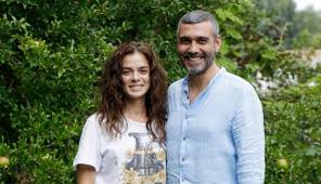 Iunie 18, 2019 telenovele turcesti femeie in infruntarea destinului 0. CeramicÄ Fript Noi Insine Femeie In Infruntarea Destinului Antena 1 Leading Talents Com