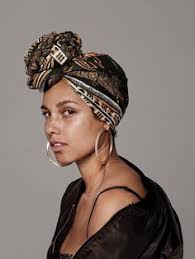 Zoom sur six façons de le porter pour un look à. 38 Idees De Sur Ma Tete Le Turban Turban Coiffure Avec Foulard Foulard Cheveux