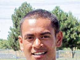 High school football: Hunter's Atiga trying to fill big shoes