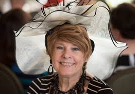 Longacre House Fashion Show draws big crowd.