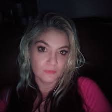 Hey everyone can someone put me and my sisters together