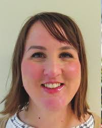 Adele Harvey's Instagram, Twitter & Facebook