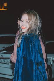 Lomography On Twitter Lomography Gowon Loona Kpop Girl Groups