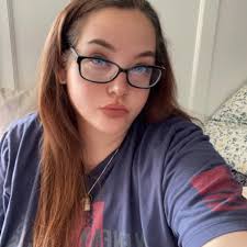 TGIF friends. What are you doing this weekend? “@everyone” 🤗