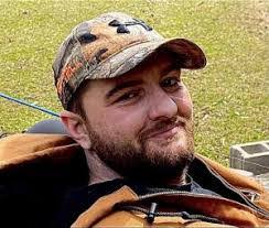 Kimberly Cottrill's Instagram, Twitter & Facebook