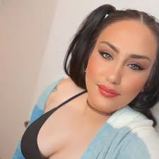 Lena Carson (@carson_winkel)