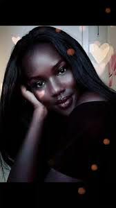 Ebony Pettie's Instagram, Twitter & Facebook