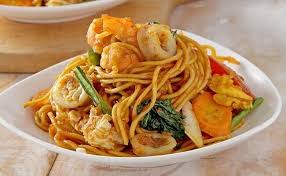 Berikut enam cara membuat aneka jenis mie goreng , yang dapat kamu jadikan sebagai referensi, seperti disadur dari liputan6, sabtu (17/7/2021). 15 Tata Cara Membuat Mie Goreng Seafood Ala Restoran