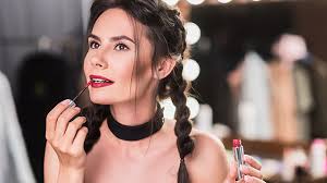 10 One-Minute Comedic Female Monologues : PerformerStuff More Good Stuff