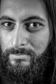 Wenn Mein Bart Lang Ist Gehe Ich Zum Friseur. Hipster Urban Outdoor.  Bärtiger Mann Im Lässigen Stil. Friseursalon. Haarschnitt Und Stockbild