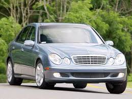 2003 Mercedes Benz E Class E500 Sedan 4d Used Car Prices Kelley Blue Book Benz E Class Mercedes Benz