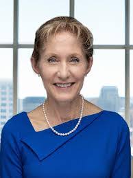 Jan Pasco's Instagram, Twitter & Facebook