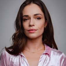 Marissa Ruth's Instagram, Twitter & Facebook