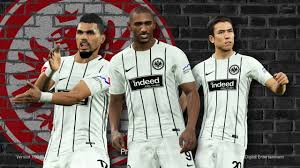 In einem coolen design versucht der deutsche spitzenclub so viele punkte wie möglich einzusammeln. Pes 2018 Eintracht Frankfurt Start Screen By Abw Pes Patch