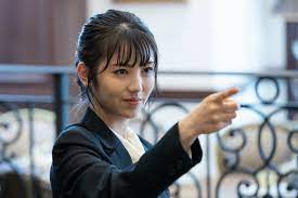 Hamabe, who made her debut in the entertainment world at the age of 10, said, there is an anecdote that i couldn't do anything because i wasn't preparing for the dance audition at the time of the audition. (sports. Nao Kanzaki And A Few Friends Minami Hamabe Talio Fukushu Daiko No Futari Drama Episode One Recap