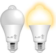 The majority of the bulbs that are used for motion sensing are not designed for outdoor use. Motion Sensor Light Bulbs Aukora 12w 100 Watt Equivalent E26 Motion Activated Dusk To Dawn Security Light Bulb Outdoor Indoor For Front Door Porch Garage Basement Hallway Closet Cold White 2 Pack Amazon Com