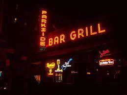 Parkside Lounge In The Lower East Side Bar Crawl Bar Grill Bar