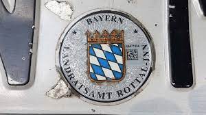Kraftfahrzeugkennzeichen können vielerorts online als wunschkennzeichen reserviert werden. Vu1olppsnfc2wm