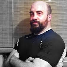 Ben Morris (@yayburpees)