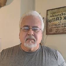 Tony Struthers's Instagram, Twitter & Facebook