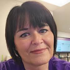 Mandy Carlton's Instagram, Twitter & Facebook