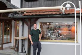 Café nach fünf Jahren Leerstand zum Leben erweckt