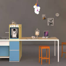 Equip the office kitchen, for example, with comfortable seating, an inviting kitchen counter or a large dining table so you can have breakfast or enjoy your lunch break with colleagues. The Kitchen In The Office The Office In The Kitchen Wow Ways Of Working Webmagazine