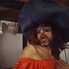 Stream Lola Ingals music