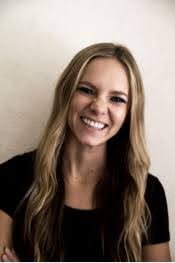 Melanie Hyde's Instagram, Twitter & Facebook