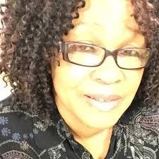 Belinda Dees's Instagram, Twitter & Facebook