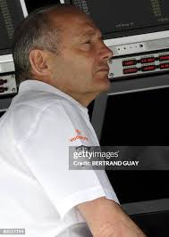 377 Dennis Booth Stock Photos, High-Res Pictures, and Images