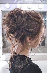 44 Romantic Messy Updo Hairstyles For Medium Length To Long Hair Messy Updo Hairstyle Fo Classy Hairstyles Wedding Hair Inspiration Summer Wedding Hairstyles