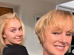 Coronation Street's Sally Dynevor makes important three-word plea alongside  actress daughter