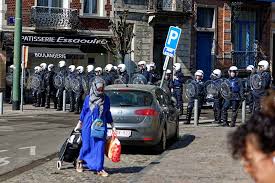 Politie moet groep uit elkaar drijven. De Rellen In Brussel Het Nieuwe Proletariaat Van Links In Actie