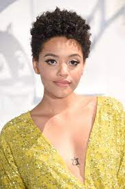 The Short Hairstyles That Truly Flatter Round Faces Short Hair Styles For Round Faces Short Hair Styles Round Face Haircuts