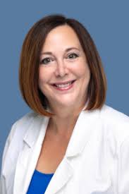 Nancy Cote's Instagram, Twitter & Facebook