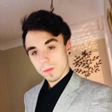 Skyla Scott (@SkylaScott)