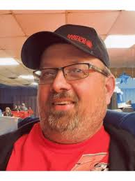 Tyler Spiker's Instagram, Twitter & Facebook