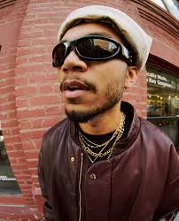 Legendary @wesleyjoseph__ for @_manabouttownuk styled by @jamie__ortega