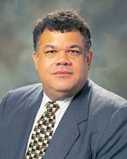 Ford considers merging ad media