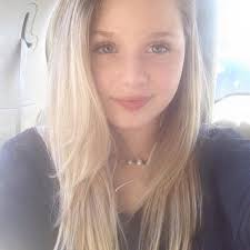 Hope everyone has an awesome Sunday :) XO