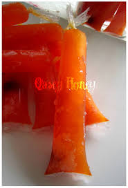 Sejukkan hingga suam kemudian tapis, asingkan asam boi daripada air. Aiskrim Malaysia Asam Boi Qasey Honey