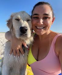 Alexandra Carmen (@santoalex) • Instagram photos and videos