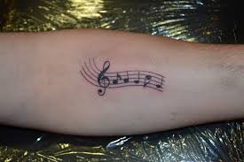 #musiknote #rosetattoo #girlstattoo #schwarze tinte #tatttoos sie sind an der richtigen stelle für tattoos for women meaningful hier bieten wir ihnen die schönsten bilder mit. Westend Tattoo Piercing Budapest