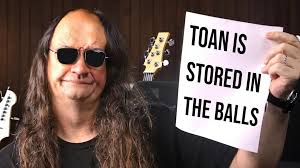 He has a message… : r/guitarcirclejerk