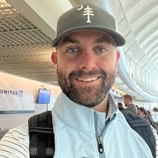 Todd Schuster's Instagram, Twitter & Facebook