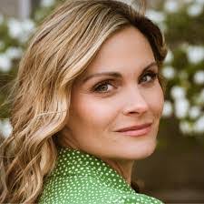 Erin Corrado's Instagram, Twitter & Facebook